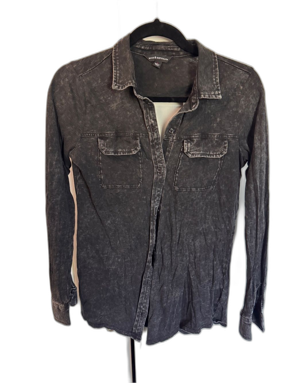 Rock & Republic 100% Cotton Black Acid Wash Keyhole Back Button Up Top Small